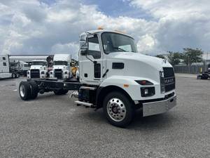 2024 Mack MD6 42R - Cab & Chassis