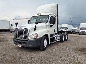 2018 Freightliner Cascadia 125 - Day Cab
