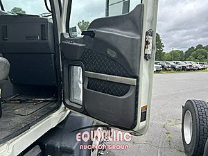 2016 Mack CXU613