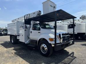 2013 Ford F750