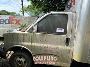 2012 GMC SAVANA - Box Van