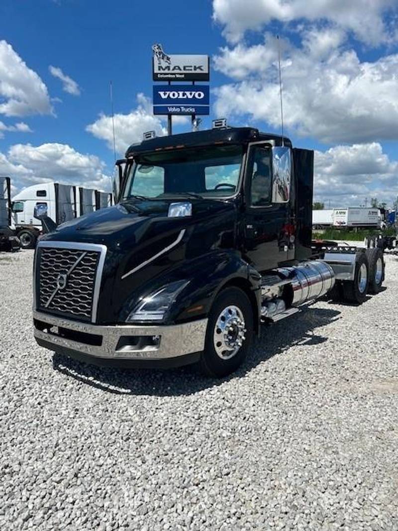 2025 Volvo VNL For Sale V684487