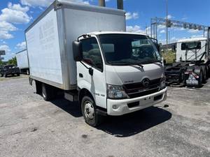 2018 Hino 195 - Box Truck