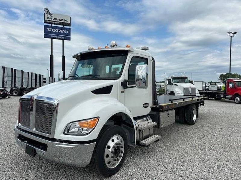 2024 Kenworth T280 (For Sale) | Daycab Sleeper | #A428C