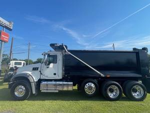 2020 Mack Granite GR84F - Dump Truck