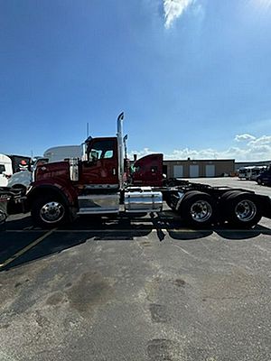 2025 International HX520