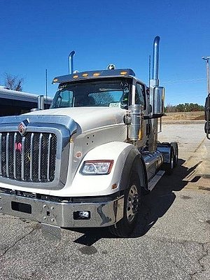 2025 International HX620 - Day Cab