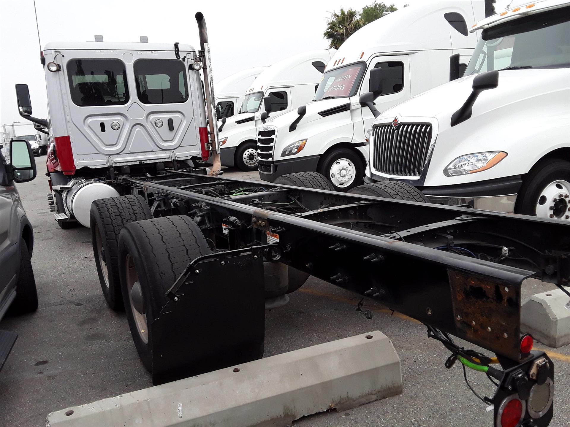 2020 Freightliner NEW CASCADIA 116 (For Sale) | Day Cab | #247421