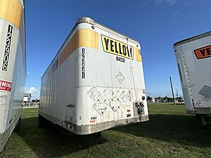 2002 Fruehauf 28 FT - Pup Trailer