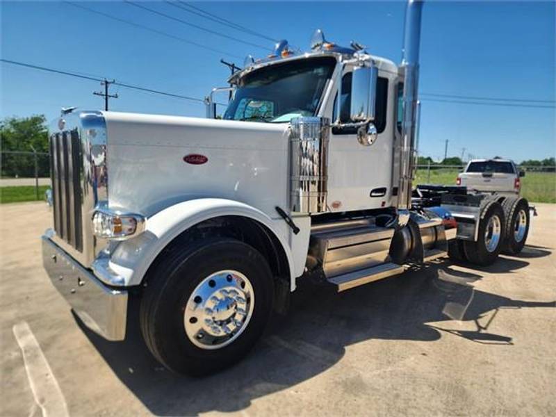 2025 Peterbilt 589 For Sale Day Cab SD736558