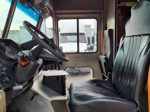 2016 Freightliner MT55 - Day Cab