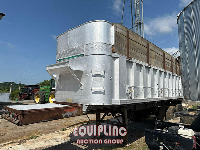 1984 SUMMIT TRAILERS SUMMIT TRAILERS