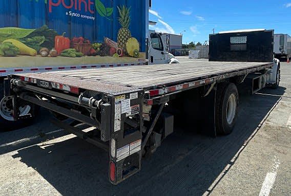 2016 Freightliner M2 106