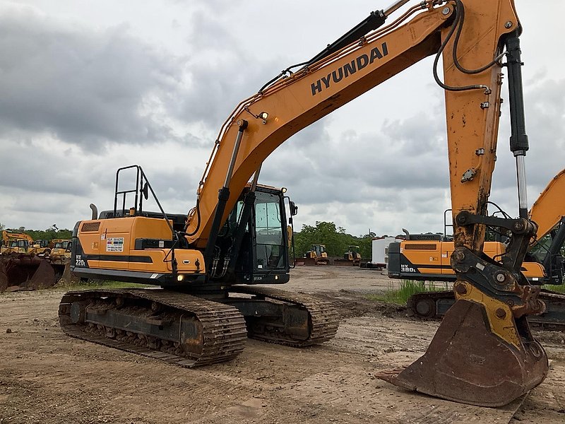 2021 Hyundai HX220L