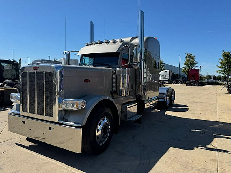 2022 Peterbilt 389 Price