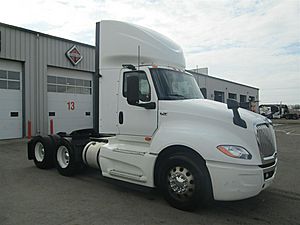 2018 International LT625 - Day Cab