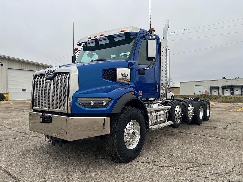 2025 Western Star 47X