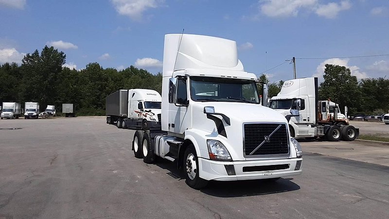 2016 Volvo VNL