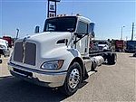2022 Kenworth T370