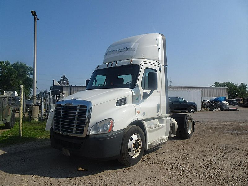2016 Freightliner Cascadia