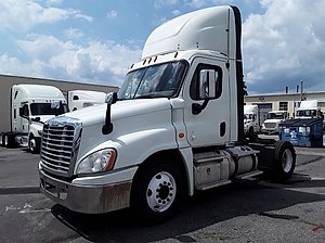 2018 Freightliner Cascadia 125 - Day Cab