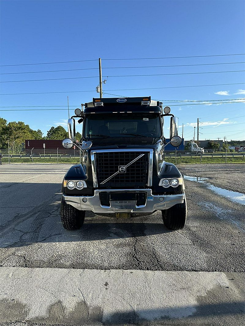 2019 Volvo VHD84F300 For Sale | Dump Truck | #1217996