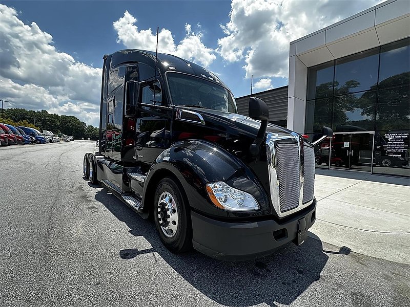 2022 Kenworth T680