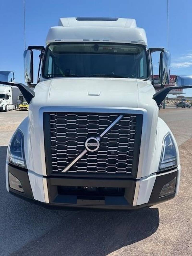 2025 Volvo VNL 860 For Sale 77" Sleeper 1206836