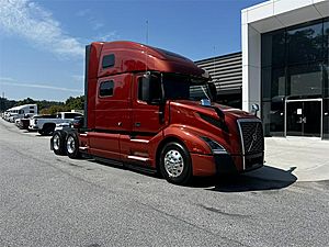2022 Volvo VNL 860 - Sleeper Truck