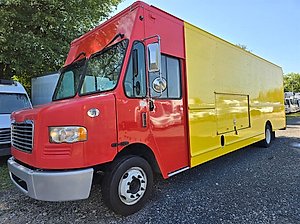 2017 Freightliner MT55