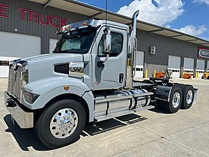 2025 Western Star 47X - Day Cab