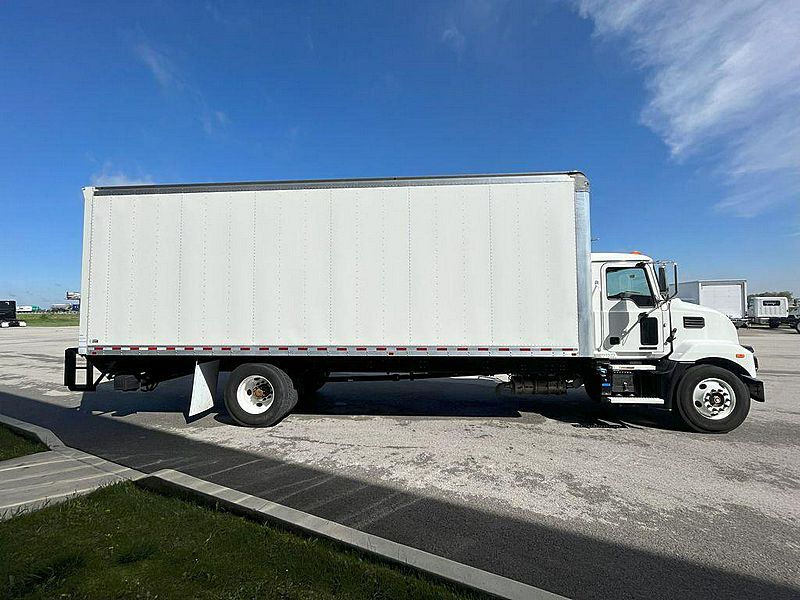 2022 Mack MD6 42R
