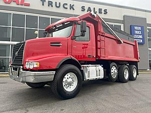 2018 Volvo VHD