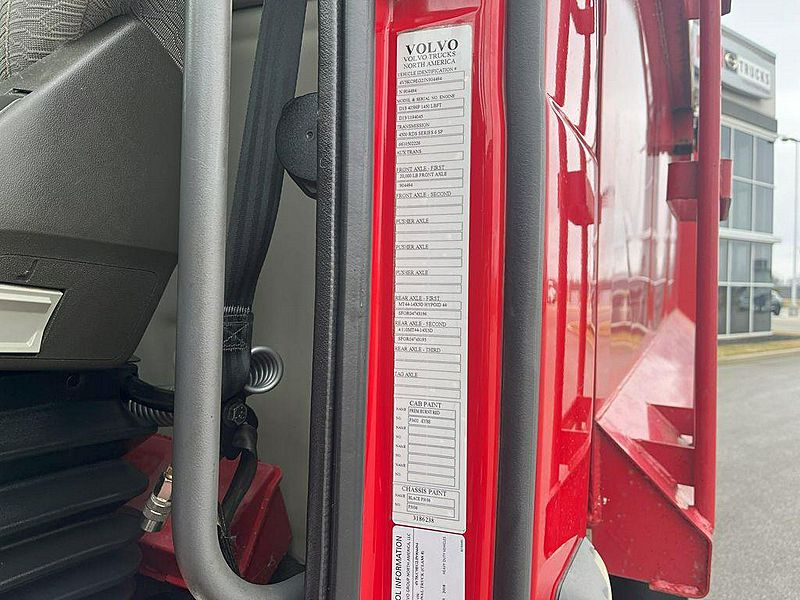 2018 Volvo VHD