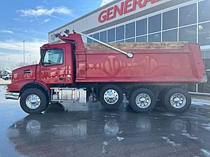 2018 Volvo VHD