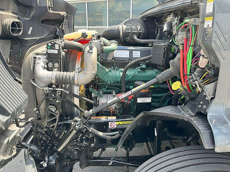 2021 Volvo VNR64T640 For Sale | Sleeper Truck | #GM16827