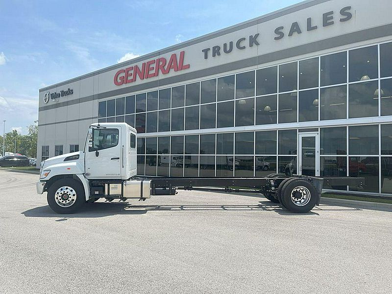 2025 Hino L6