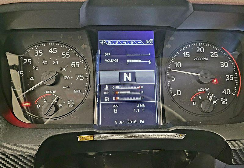 2025 Hino L7
