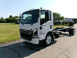 2025 Isuzu NRR