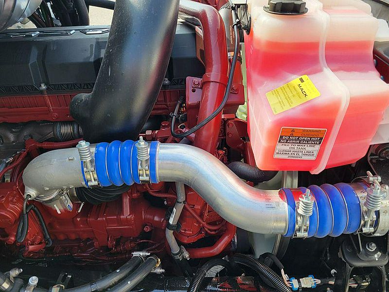 2025 Mack AN64T70