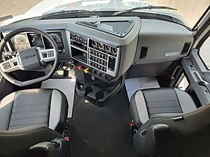 2025 Mack AN64T70