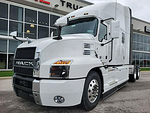 2025 Mack Anthem AN64T