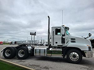 2025 Mack AN64TDAY