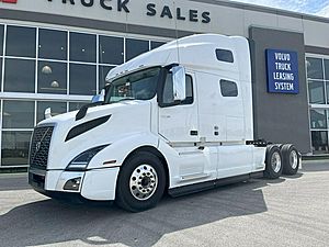 2025 Volvo VNL 760