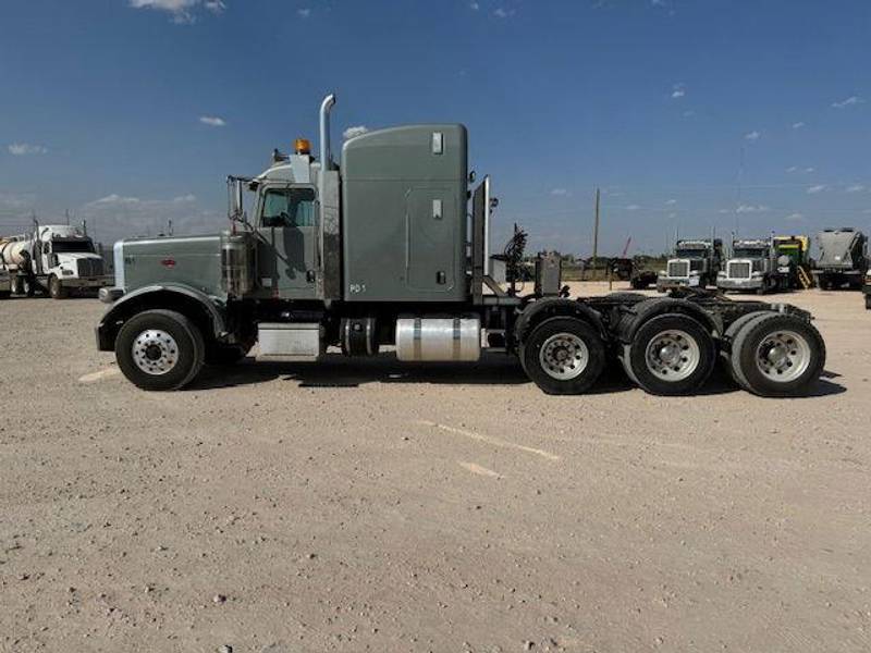 2018 Peterbilt 389 For Sale | Sleeper Truck | #475833