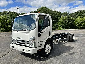 2025 Isuzu NRR - Cab & Chassis