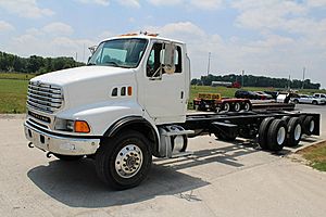 2006 Sterling 9513 - Cab & Chassis