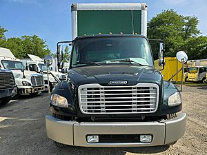 2019 Freightliner M2 106 - Curtainside