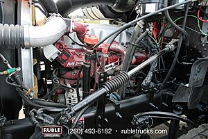 2013 Mack GU813