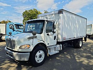 2015 Freightliner M2 106 - Box Van